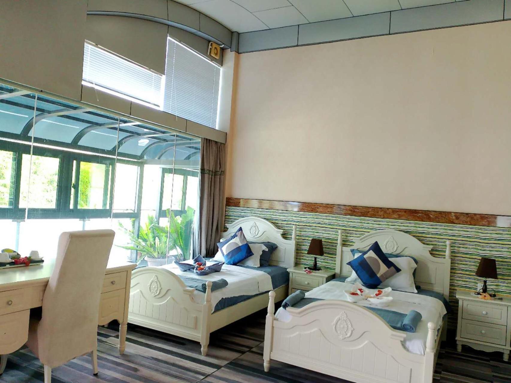 Crystal Beach Hotel พอร์ตวิลา ภายนอก รูปภาพ